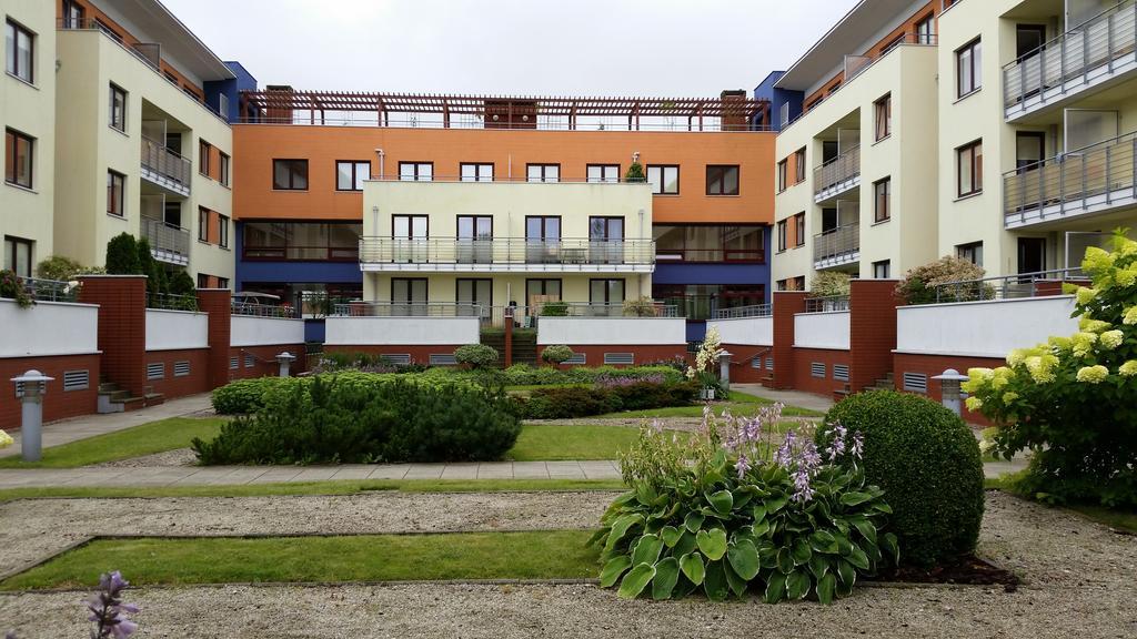 Apartament Karolina - Zielone Tarasy Kołobrzeg Exteriör bild
